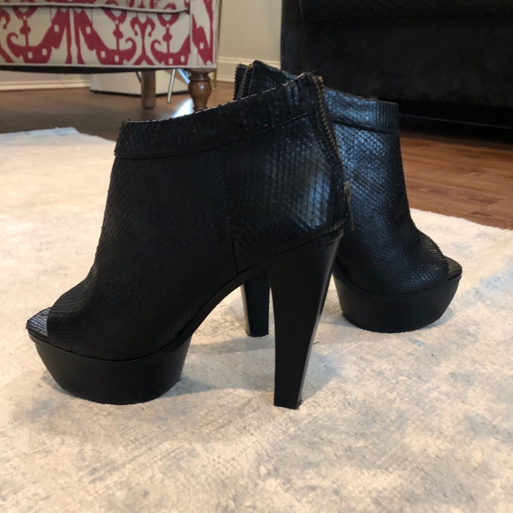 Steve Madden booties